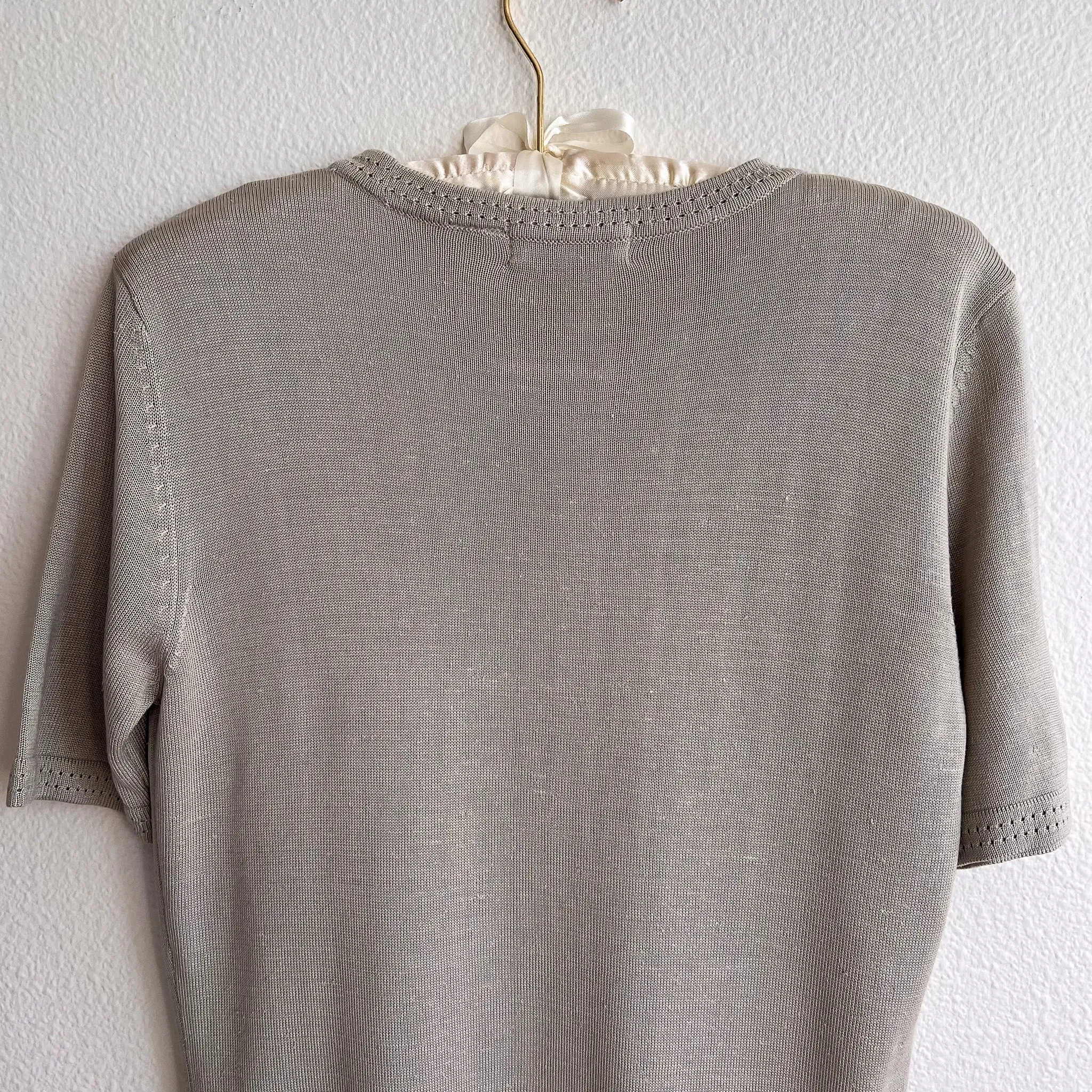 1990s Silky Soft Grey Sweater (S/M)