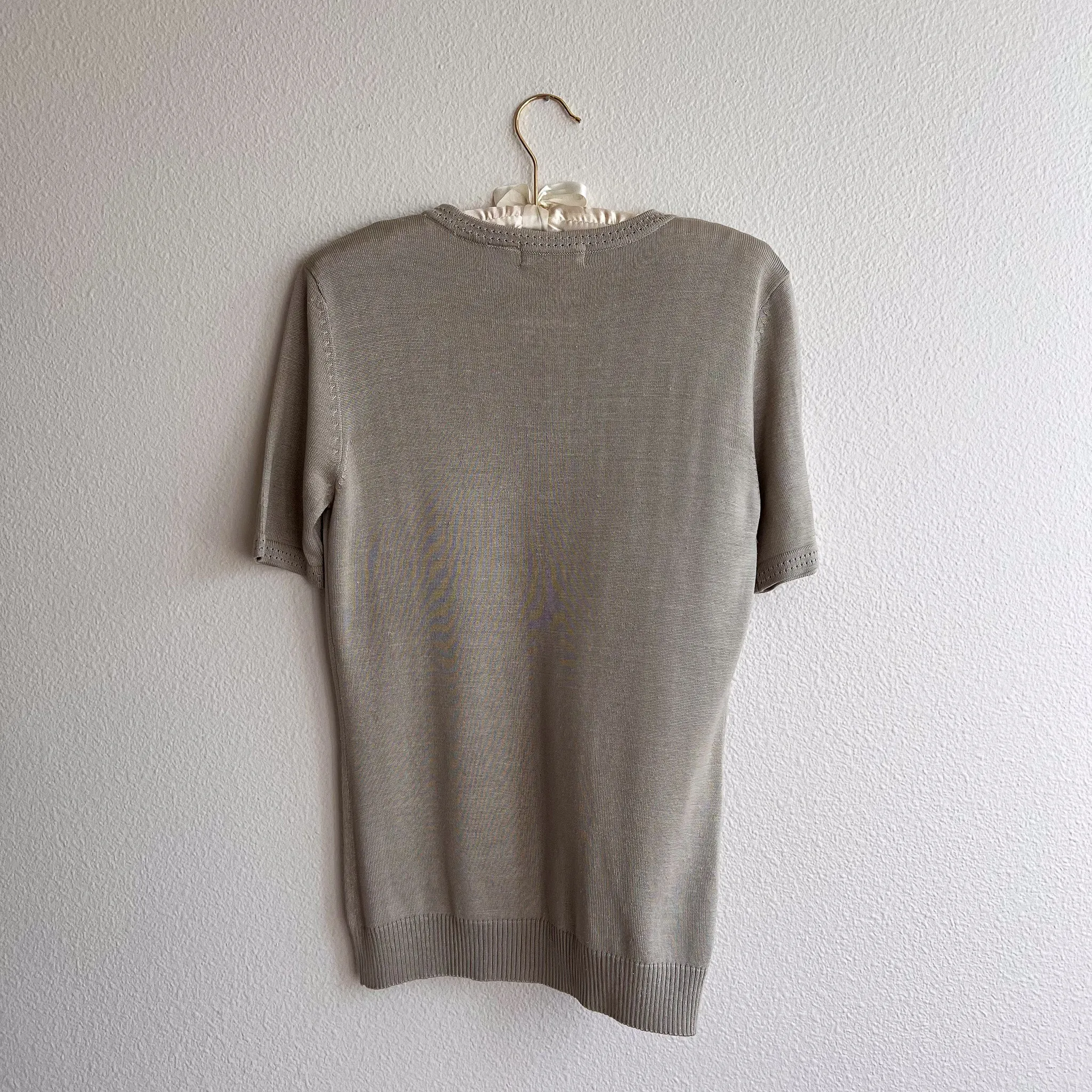 1990s Silky Soft Grey Sweater (S/M)