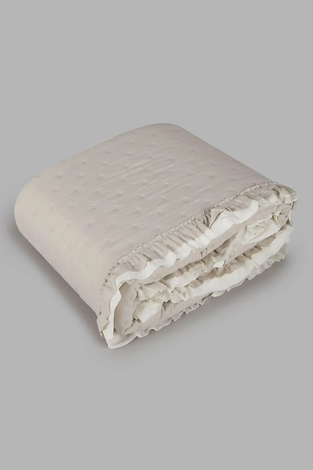 Beige 3 Piece Dotted Bedspread With Ruffles (Double Size)