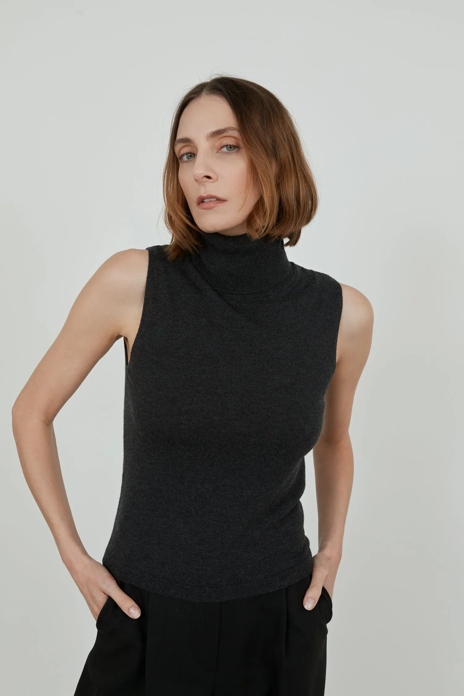 Deborah knitted top | Dark grey - Ultrafine merino-cashmere-silk blend