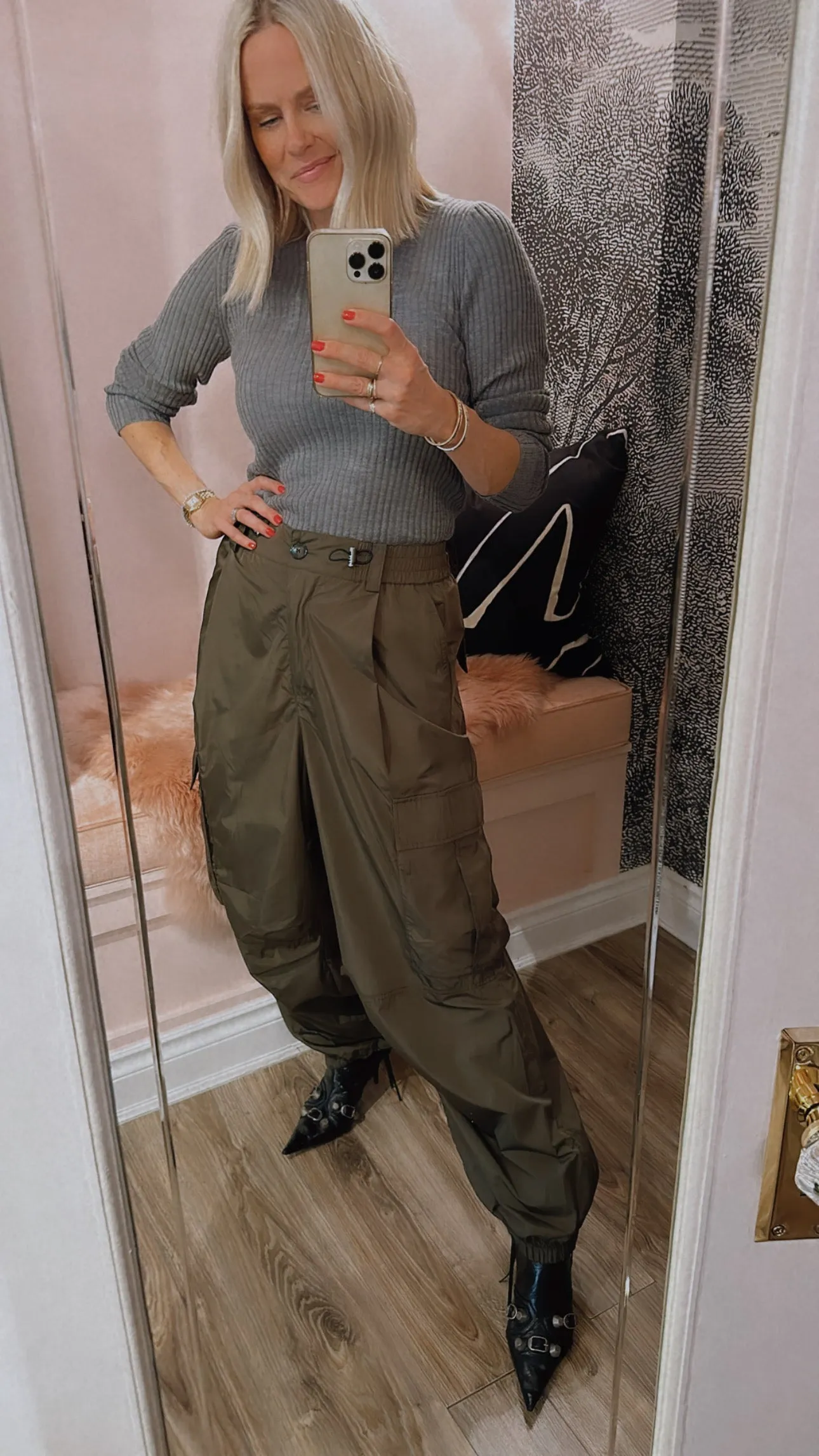 'Edwin' Parachute Pants