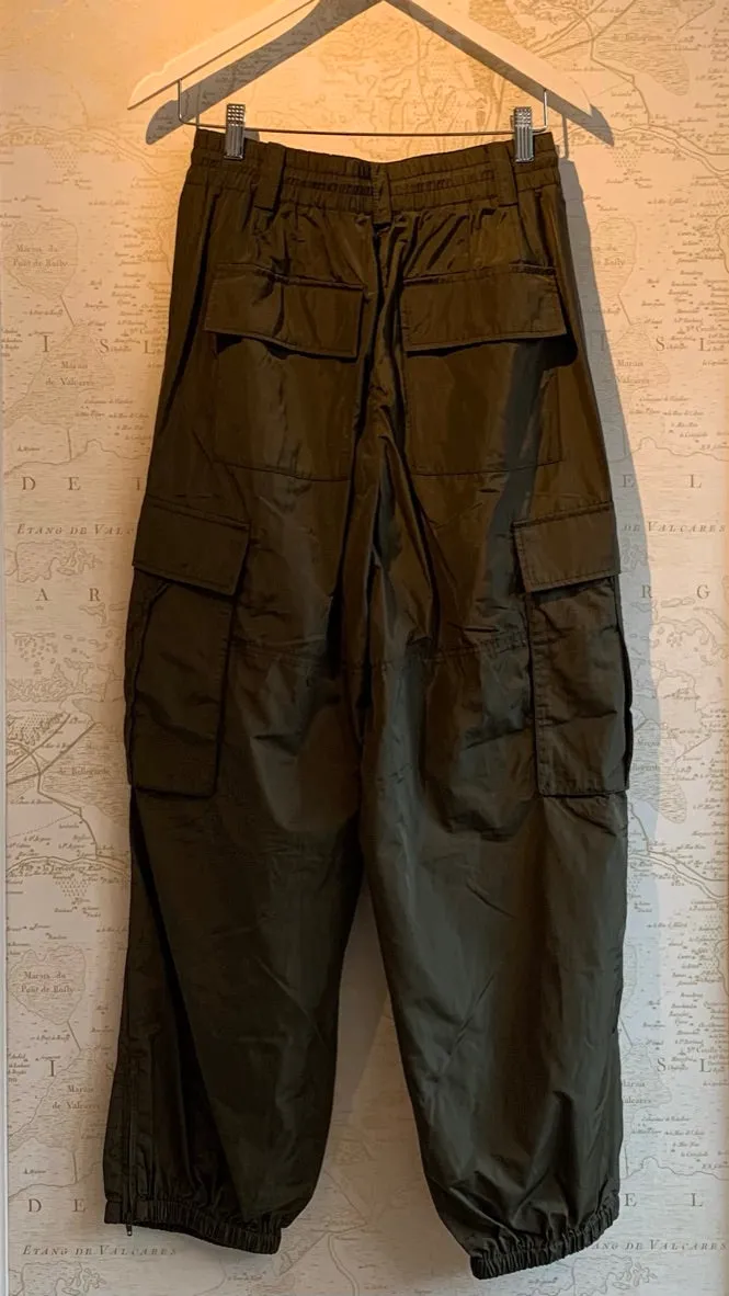 'Edwin' Parachute Pants
