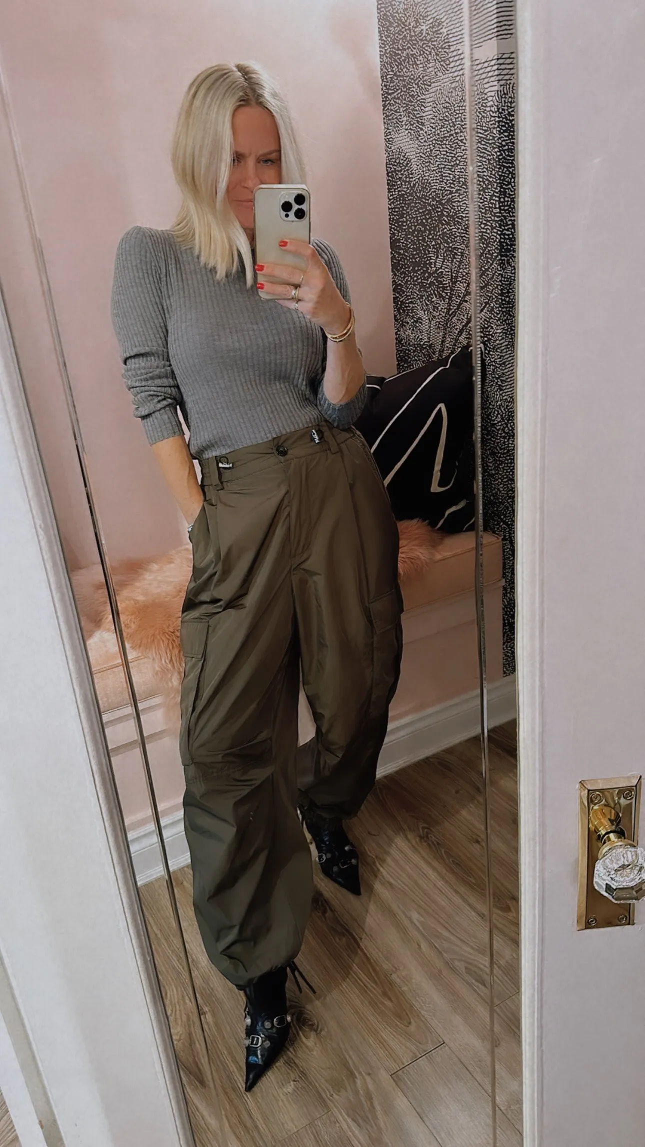 'Edwin' Parachute Pants