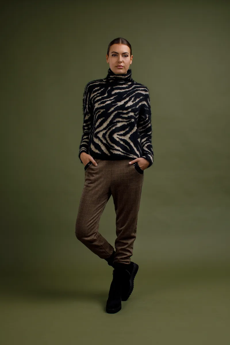 Inzagi - Kenya Roll Neck Knit Black