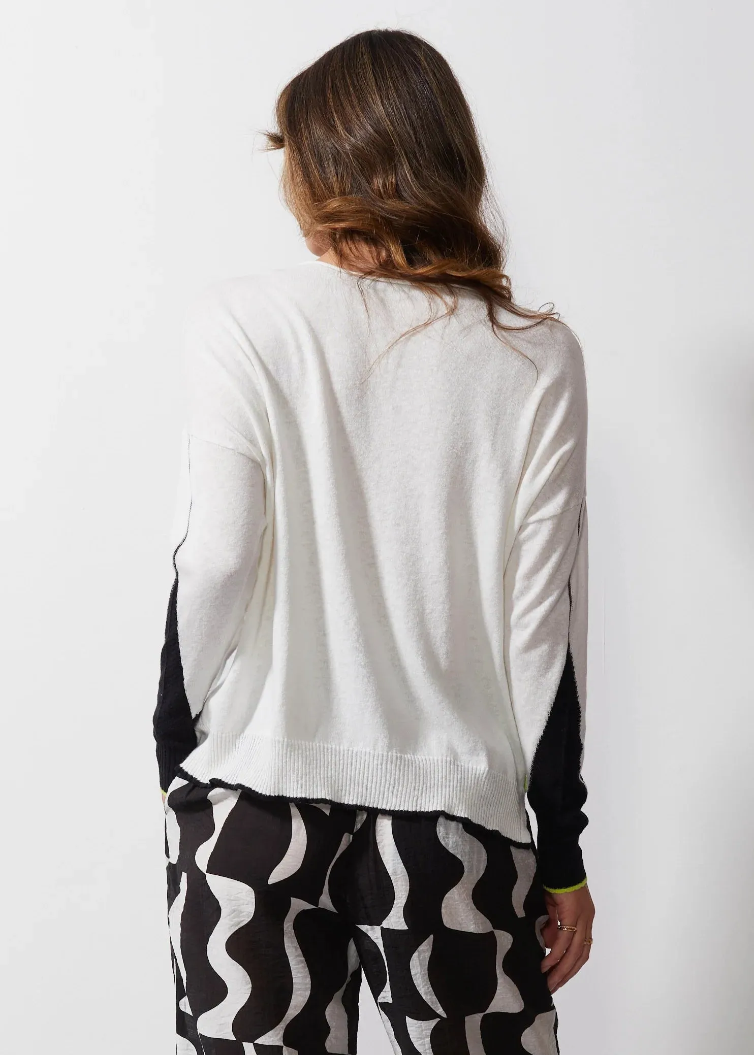 LD Co - Feather Pattern Jumper White