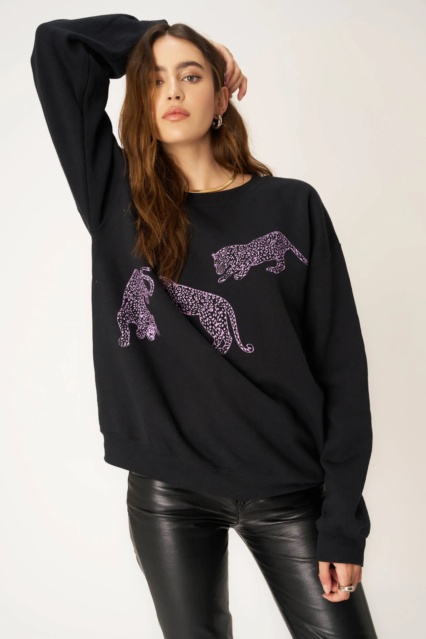 Leopards Oversized Sweatshirt - Black