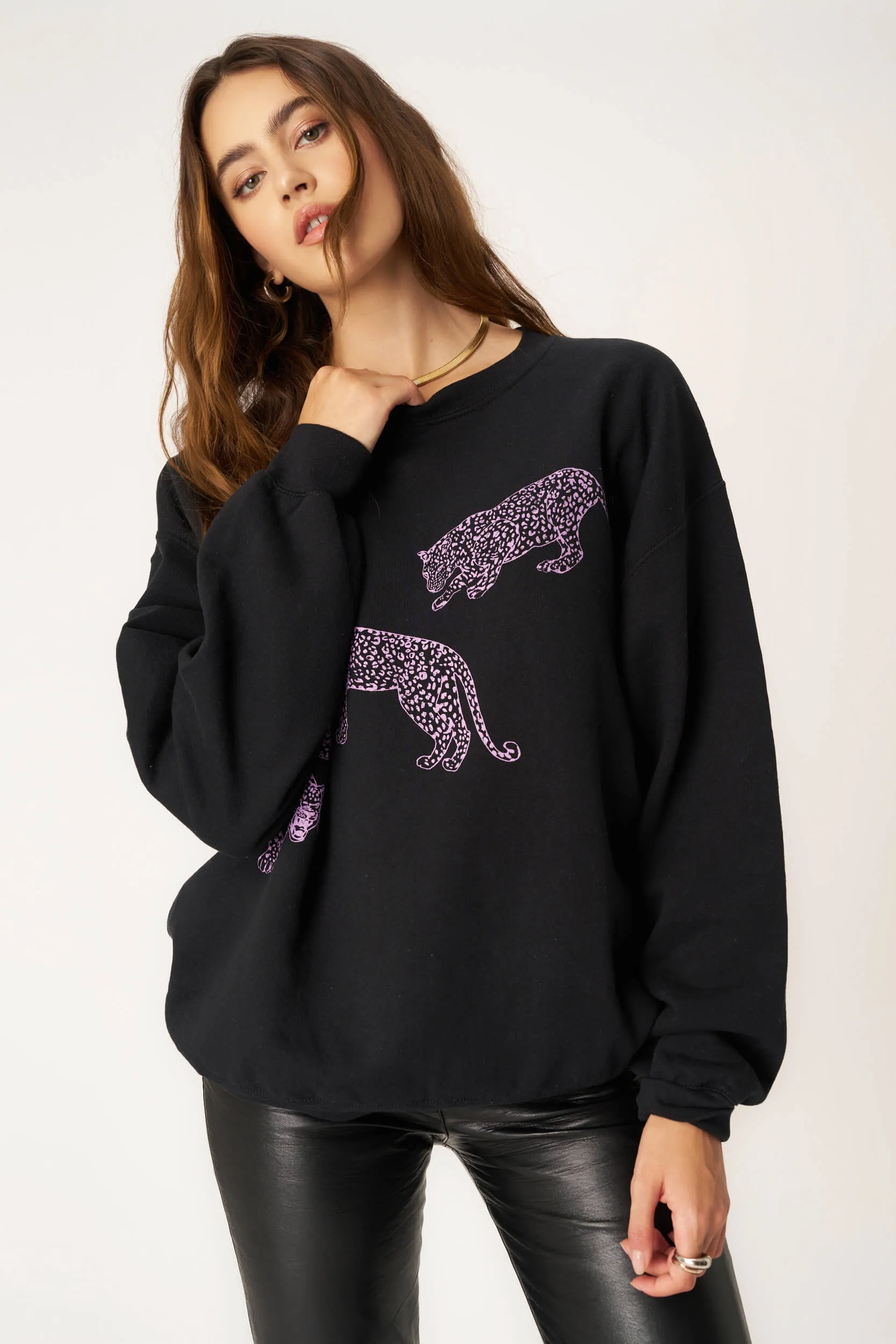 Leopards Oversized Sweatshirt - Black