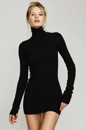 LONG SLEEVE TURTLENECK MINI DRESS IN BLACK