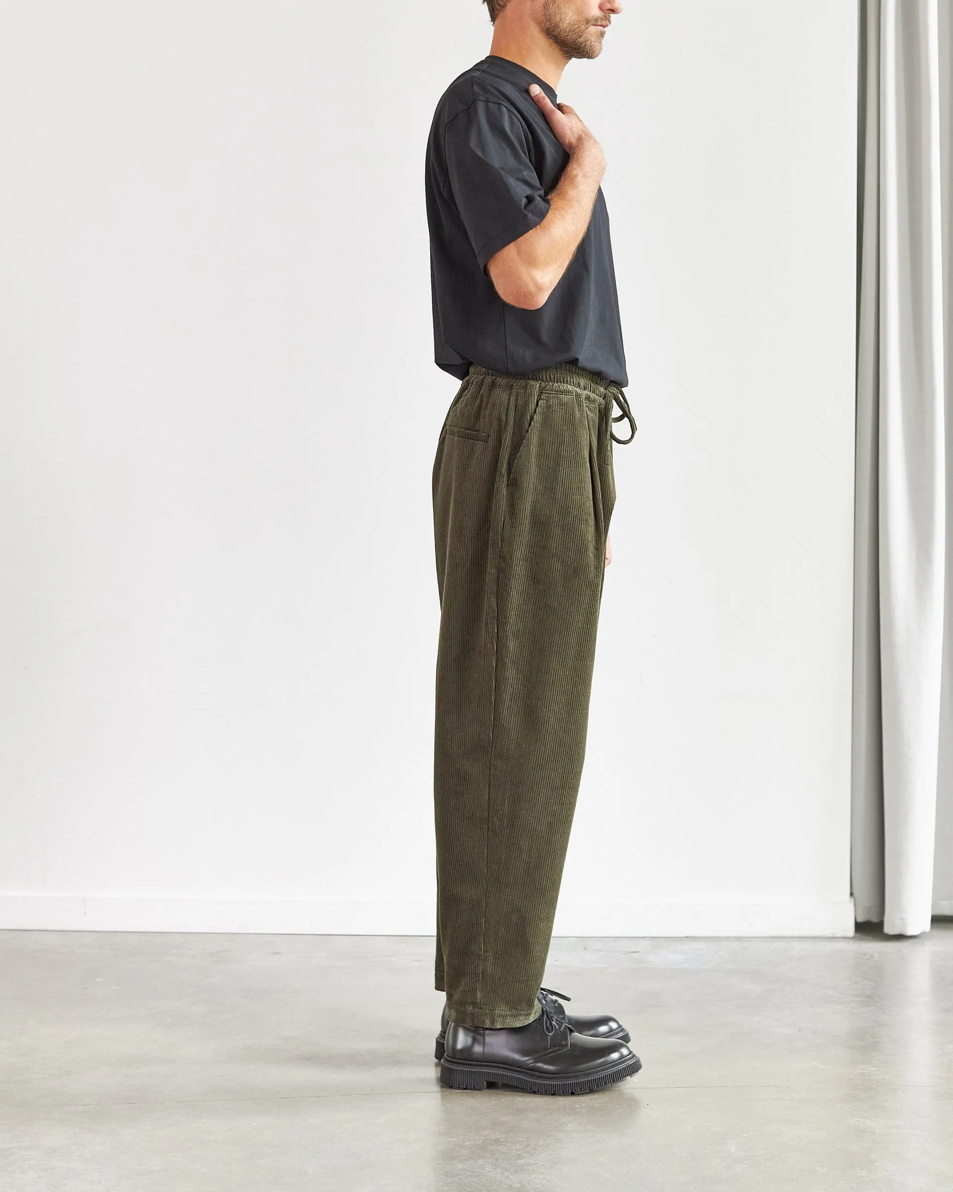 Oversized Baggy - Olive Corduroy