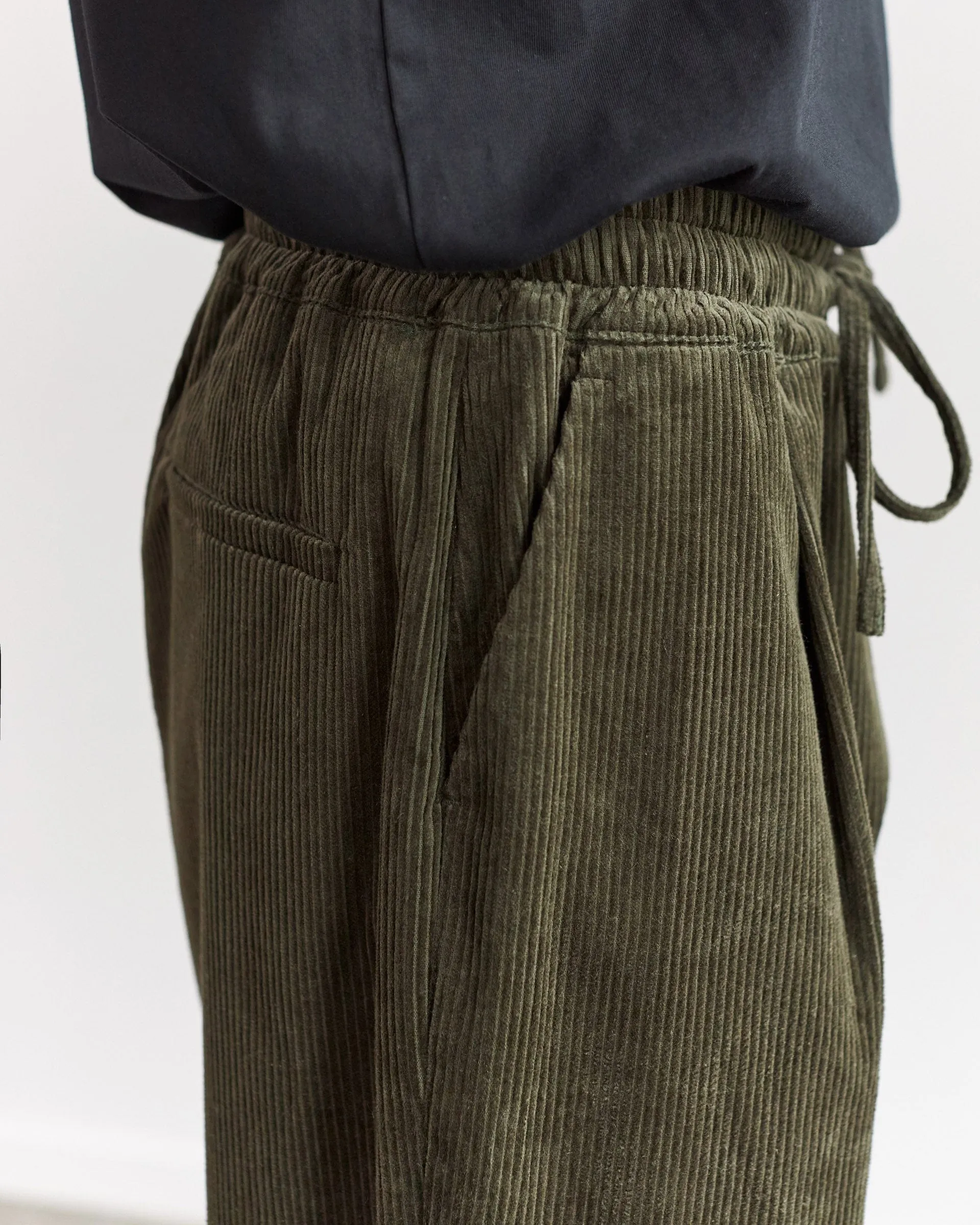 Oversized Baggy - Olive Corduroy