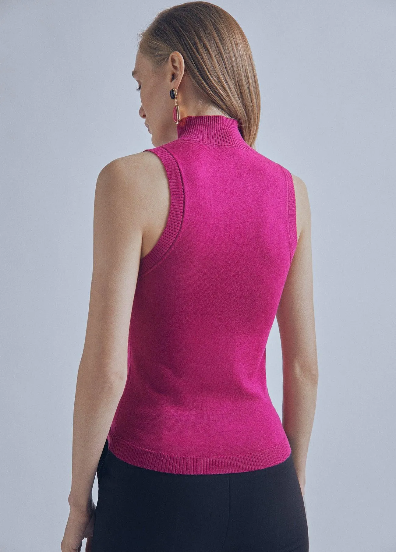 Perkins collar top