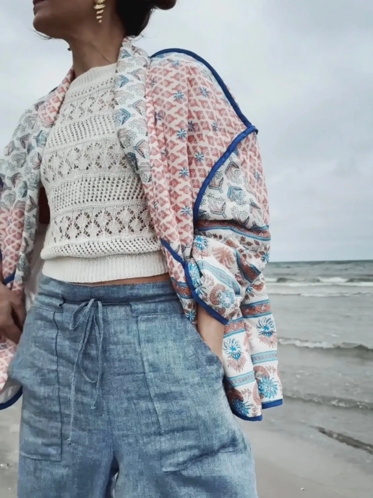 QUILTED JACKET - BLUE/MULTI