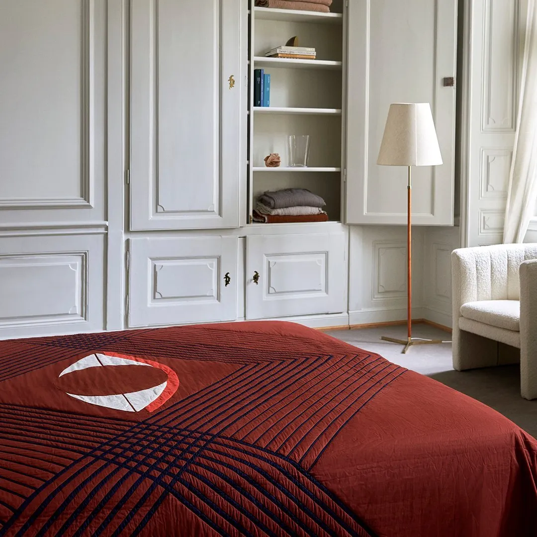 The Eye AP9 Bedspread