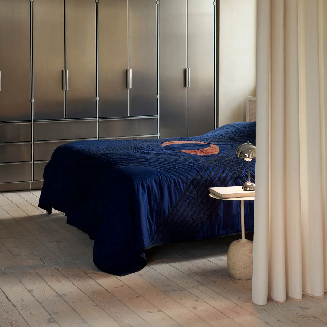 The Eye AP9 Bedspread