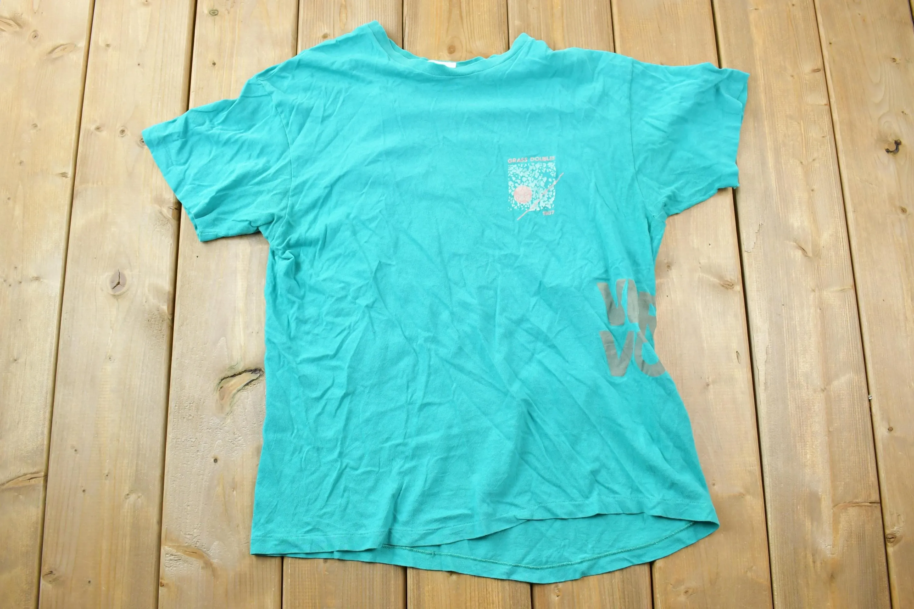 Vintage 1990s Vermont Volleyball Souvenir T-Shirt