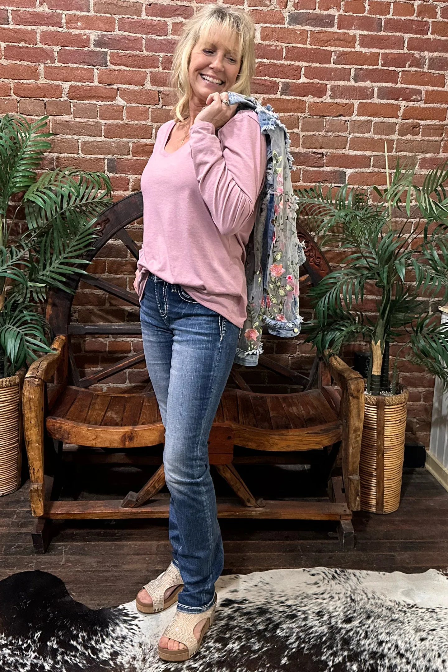 Women's BEST EVER V-Neck Long Sleeve Tee - Pink Rose